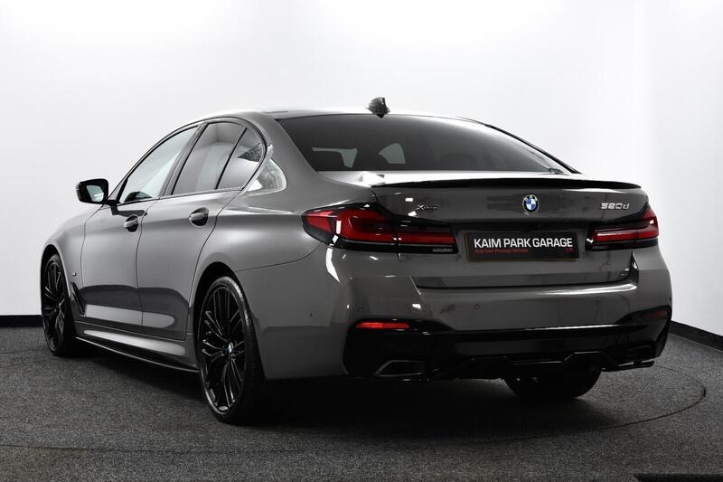 BMW 5 Series view 5