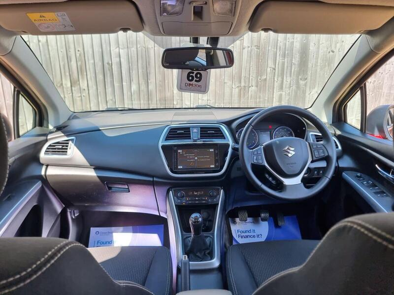 Suzuki SX4 S-Cross view 6