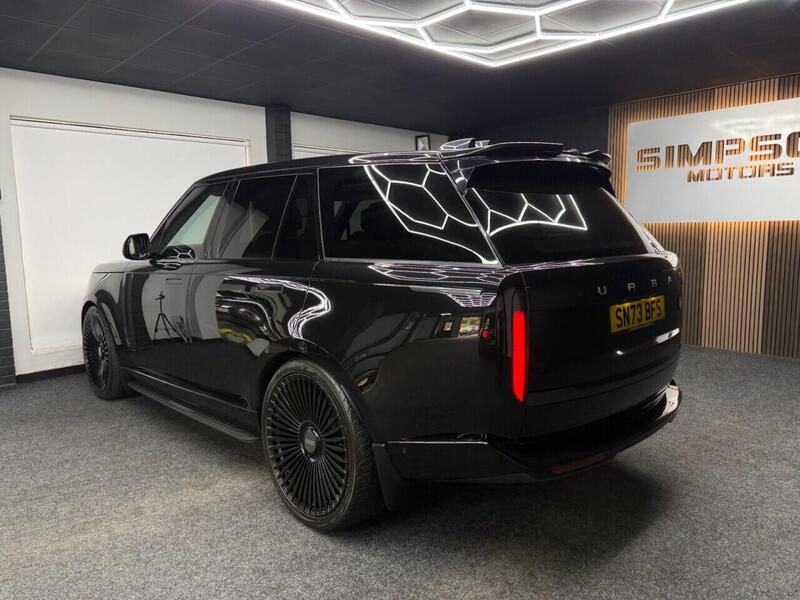 Land Rover Range Rover view 5