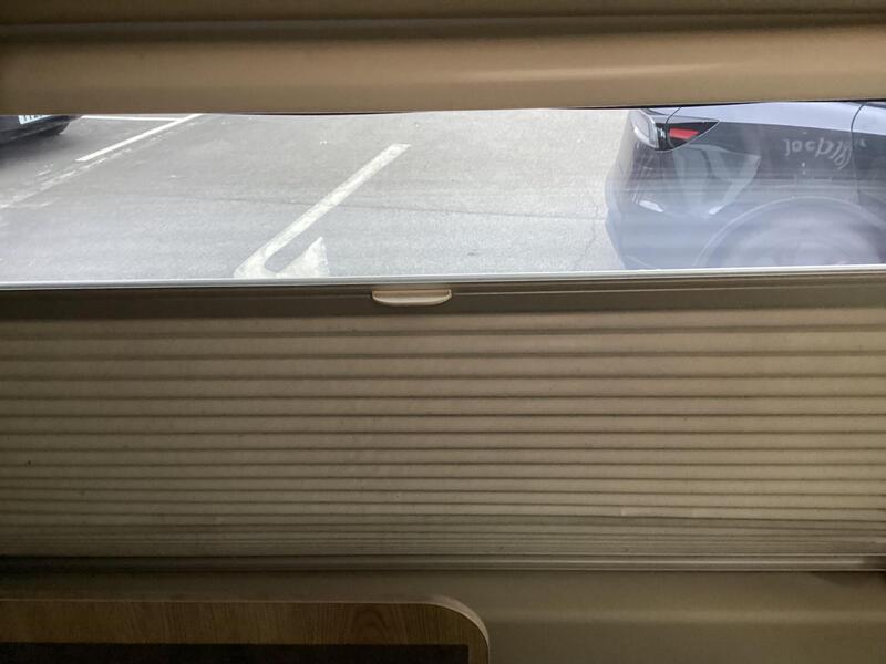 Elddis Autoquest CV40 — image 33
