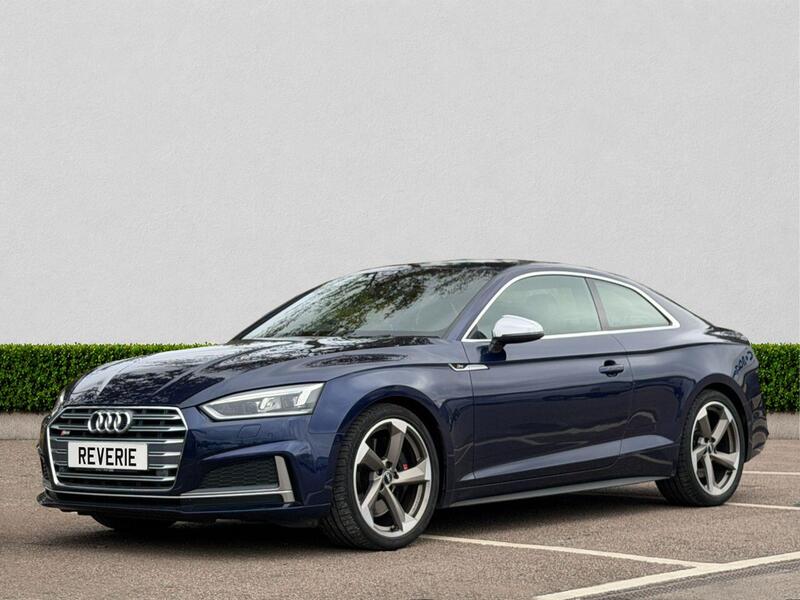Audi Audi S5 view 3