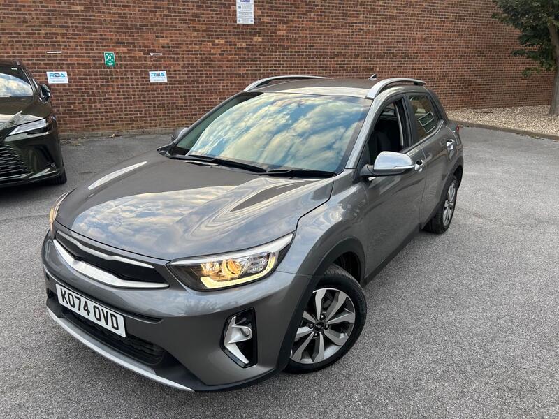 Kia Stonic — photo 1