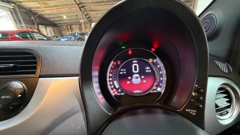 2014 Fiat 500 — photo 25