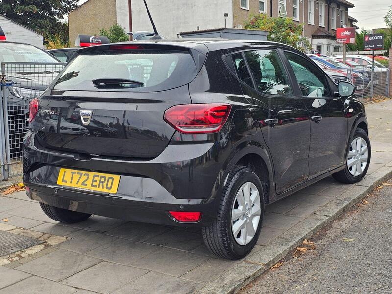 Dacia Sandero view 3