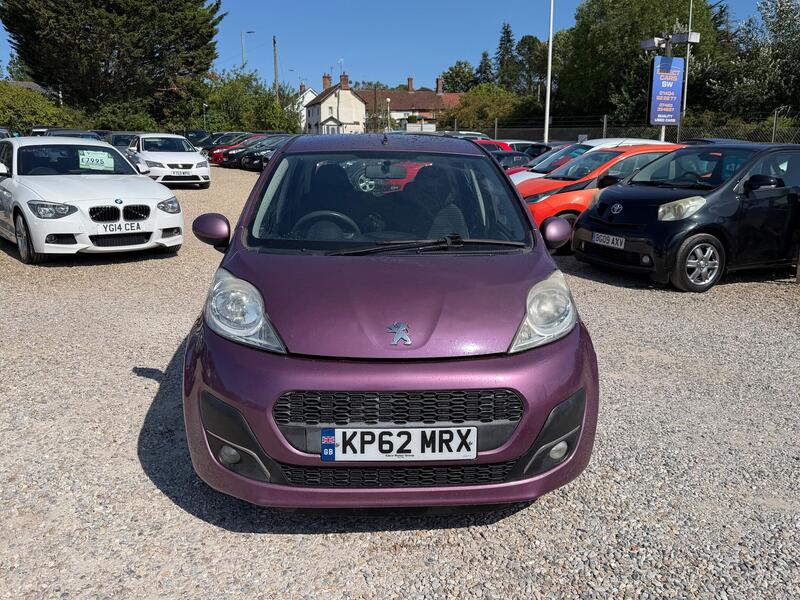 Peugeot 107 view 4