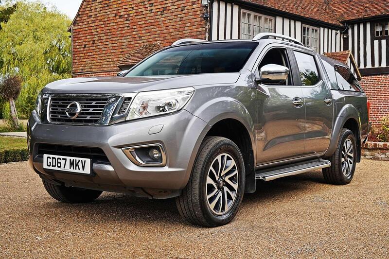 Nissan Navara main image