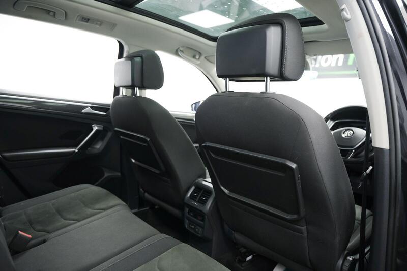 Volkswagen Tiguan view 14