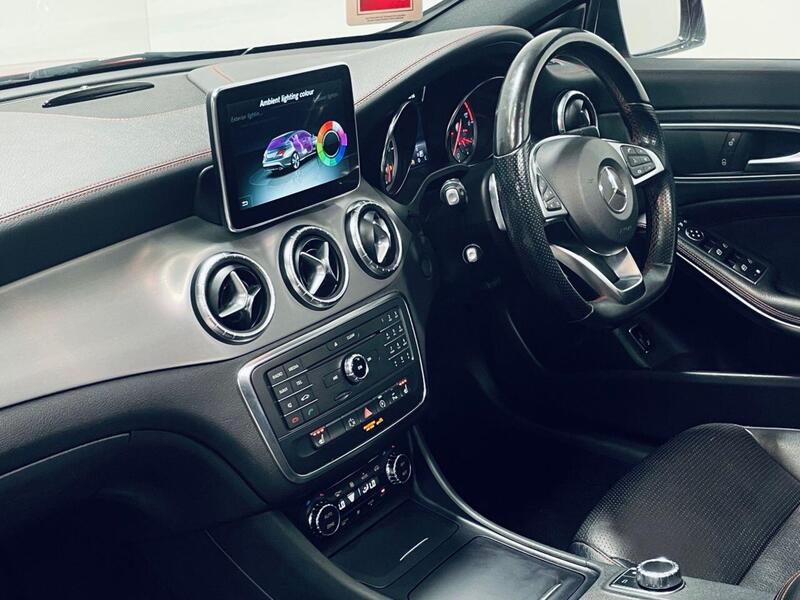 Mercedes-Benz Mercedes-Benz CLA view 5