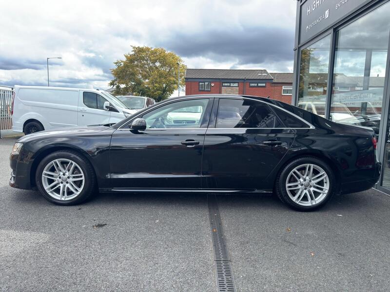Audi Audi A8 view 5