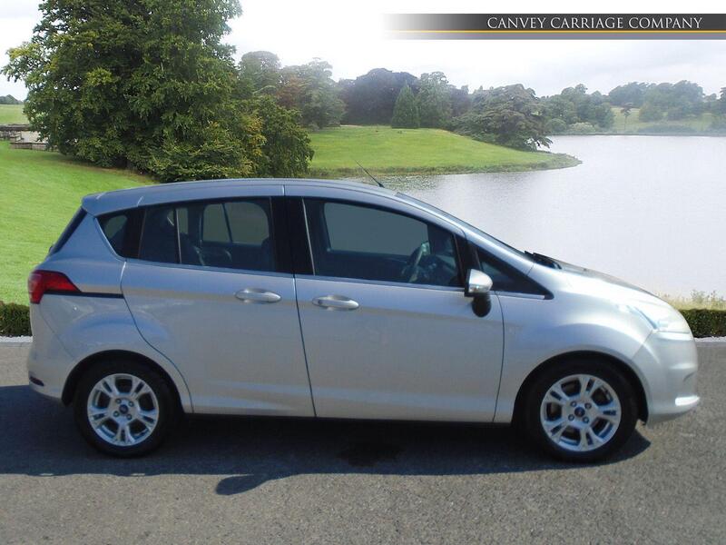 Ford B-Max view 5