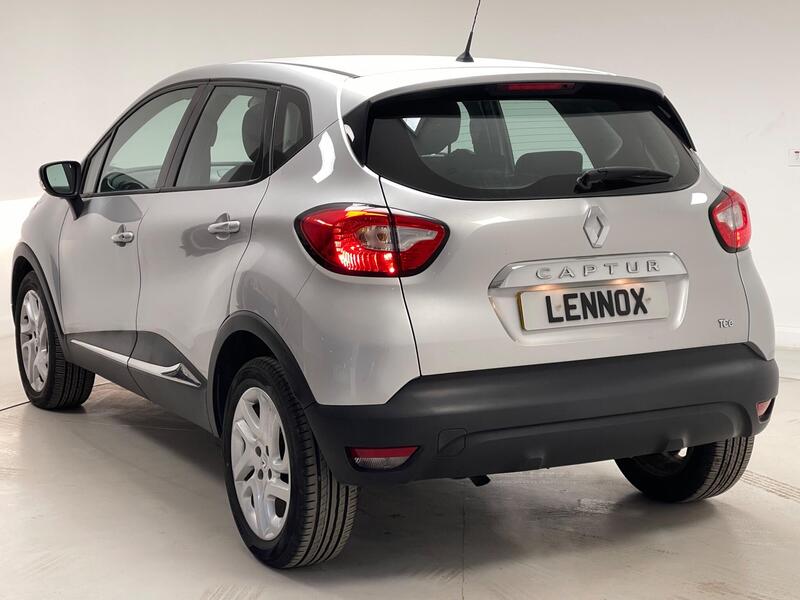 Renault Captur view 4