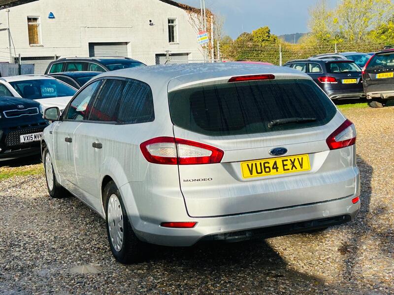 Ford Mondeo view 7