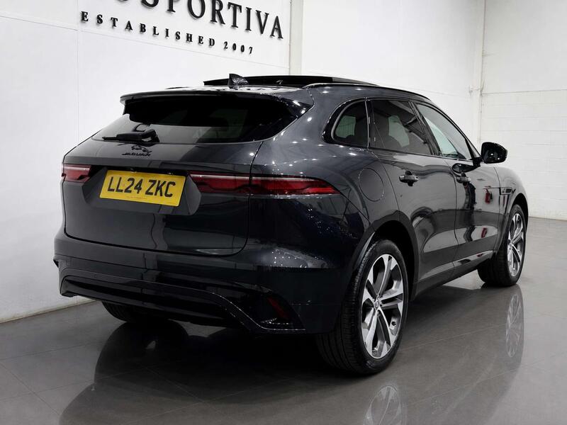 Jaguar F-Pace view 4