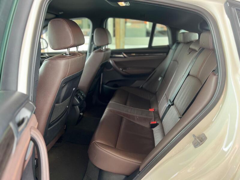 BMW X4 view 6