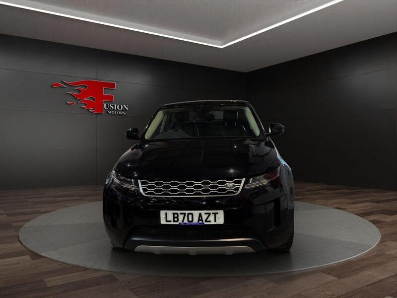 Land Rover Range Rover Evoque view 2