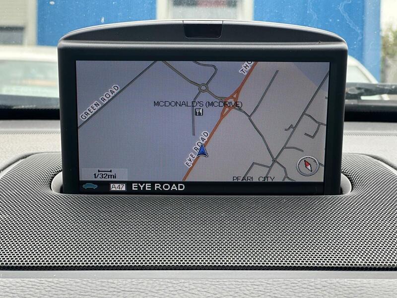 Volvo XC90 view 16
