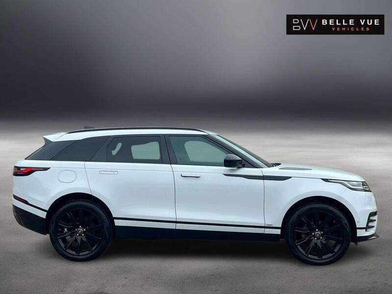 Land Rover Range Rover Velar view 2