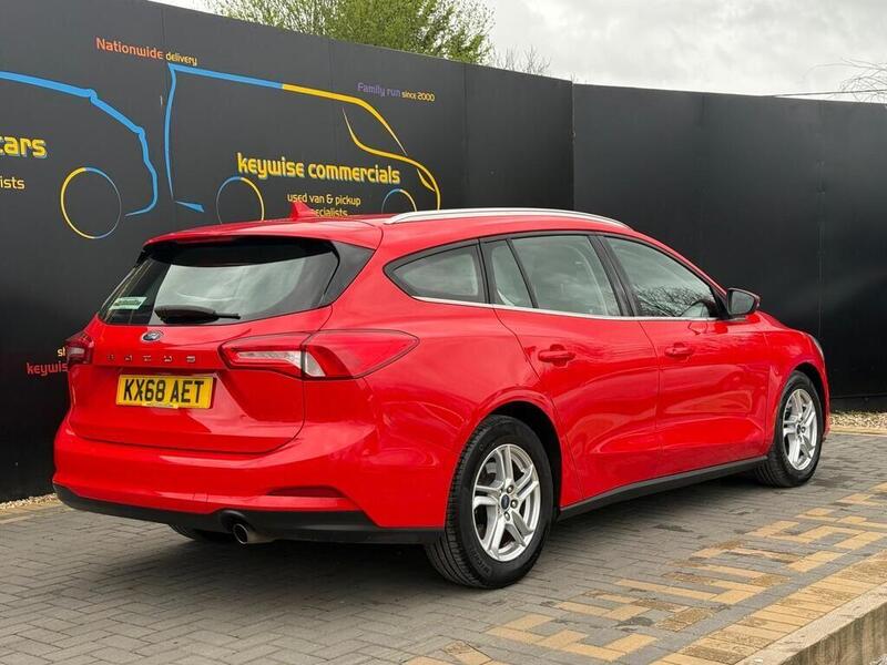 Ford Focus view 5