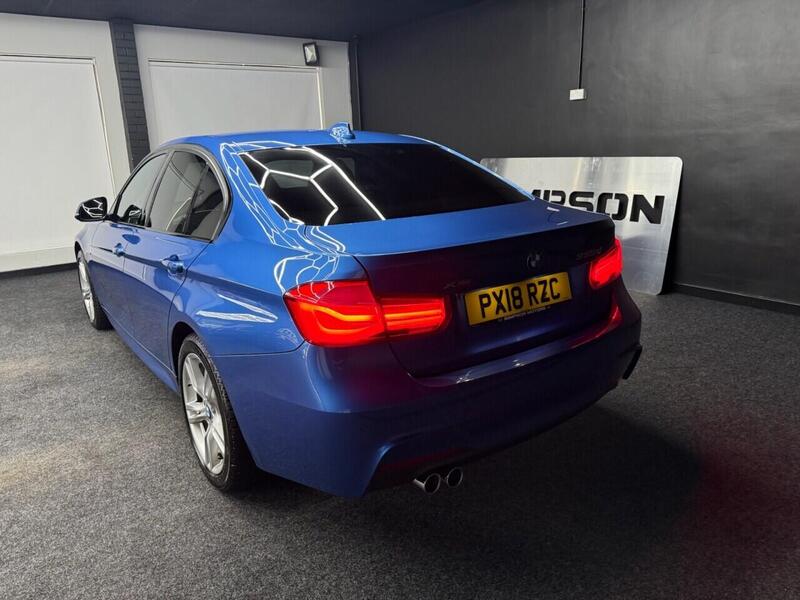 BMW 3 Series view 5