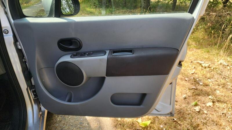 2009 Renault Modus — photo 31