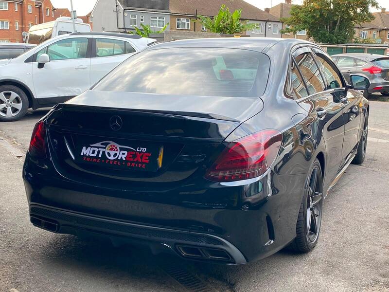 Mercedes-Benz C-Class view 7