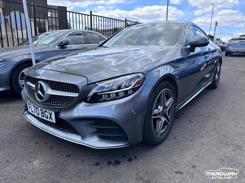 Mercedes-Benz C-Class view 3