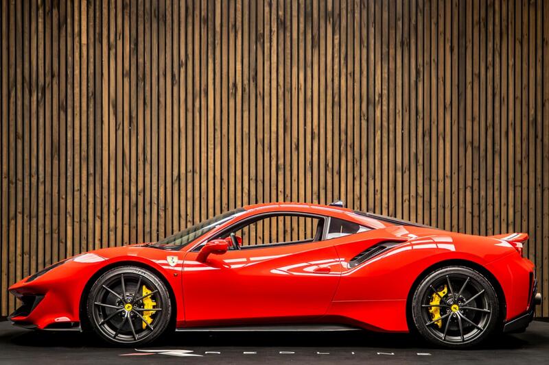 Ferrari 488 view 7