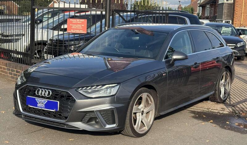 Audi A4 view 3