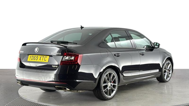 Skoda Octavia view 4