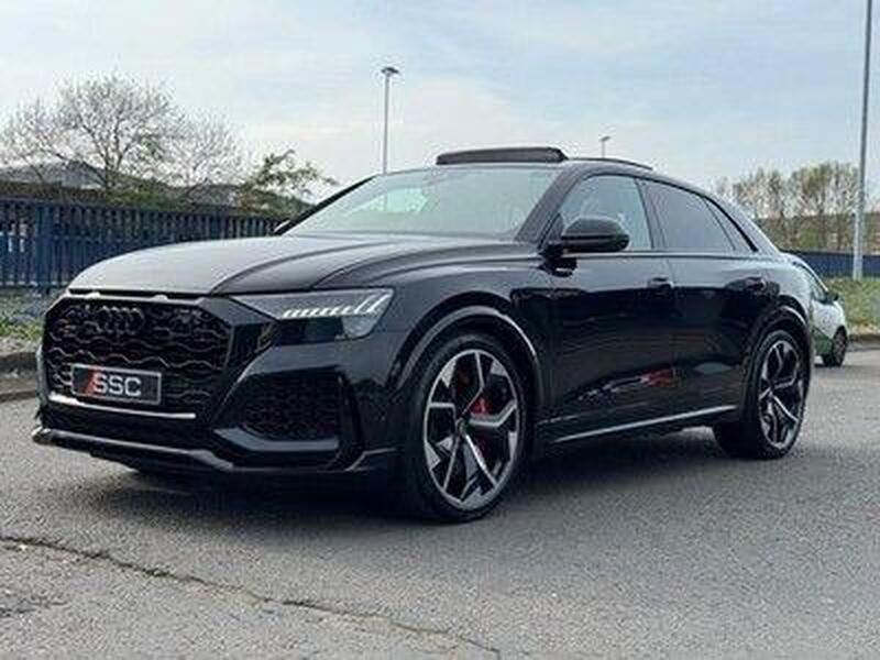 Audi Audi RSQ8 view 7