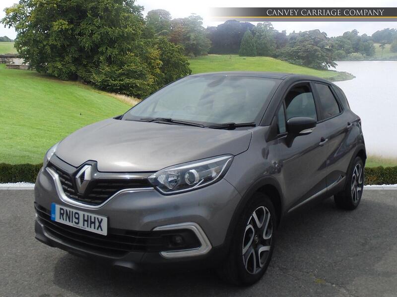 Renault Captur view 2