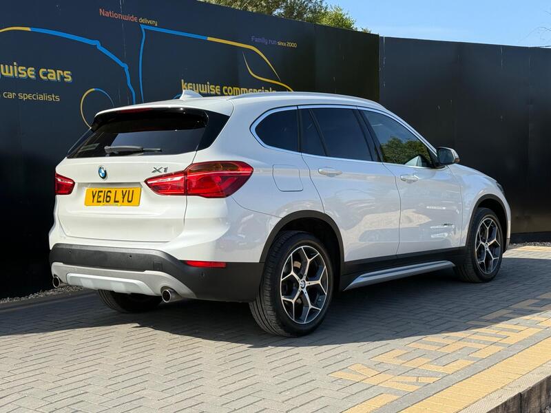 BMW X1 view 5