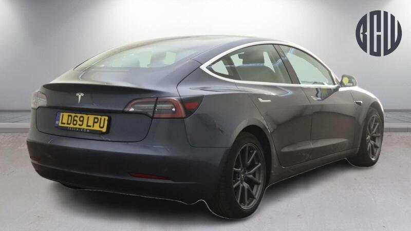 Tesla Model 3 view 5