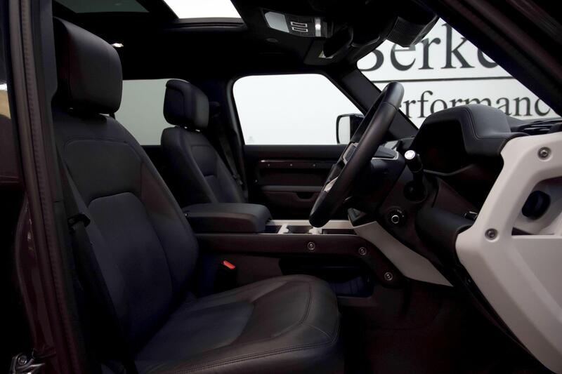 Land Rover Defender 110 view 3