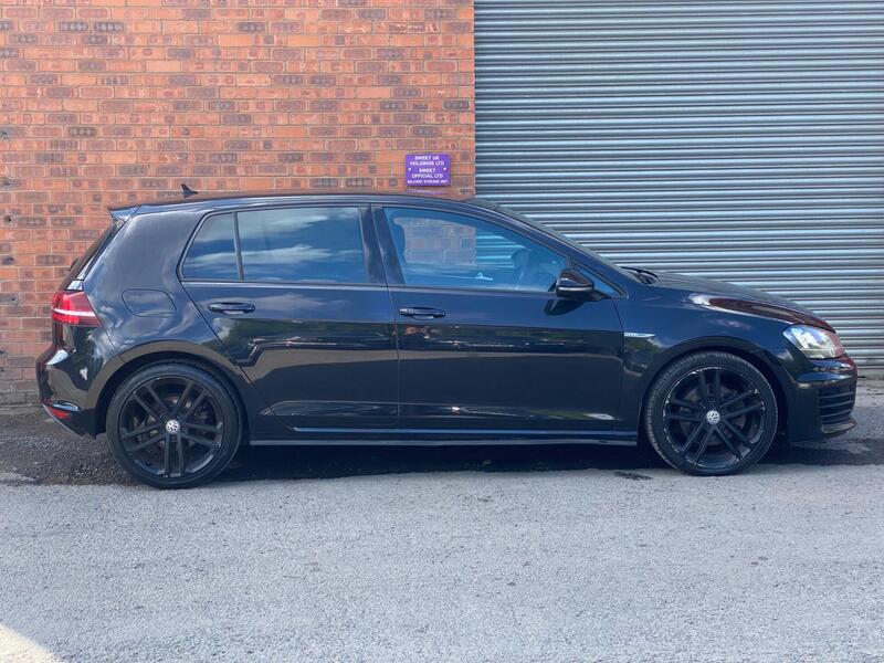 Volkswagen Golf view 5