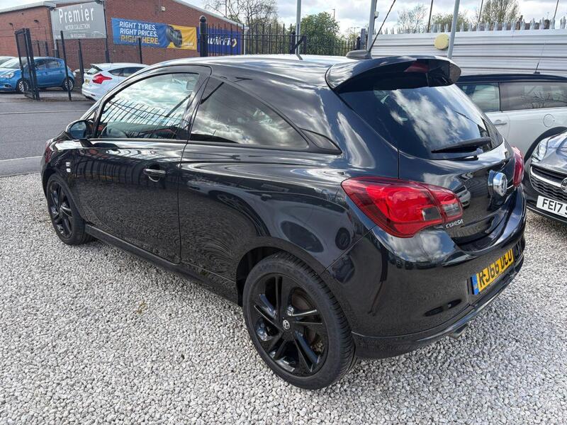 Vauxhall Corsa view 4