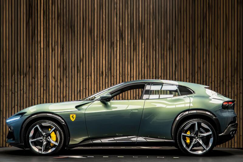 Ferrari Purosangue view 7