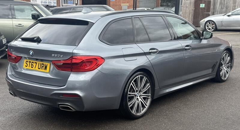 BMW 5 Series view 5