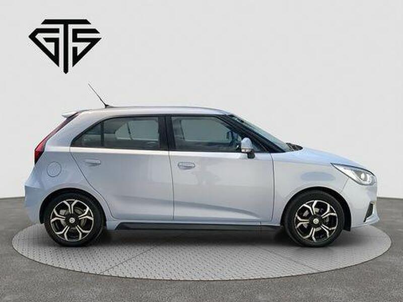 MG MG3 view 2