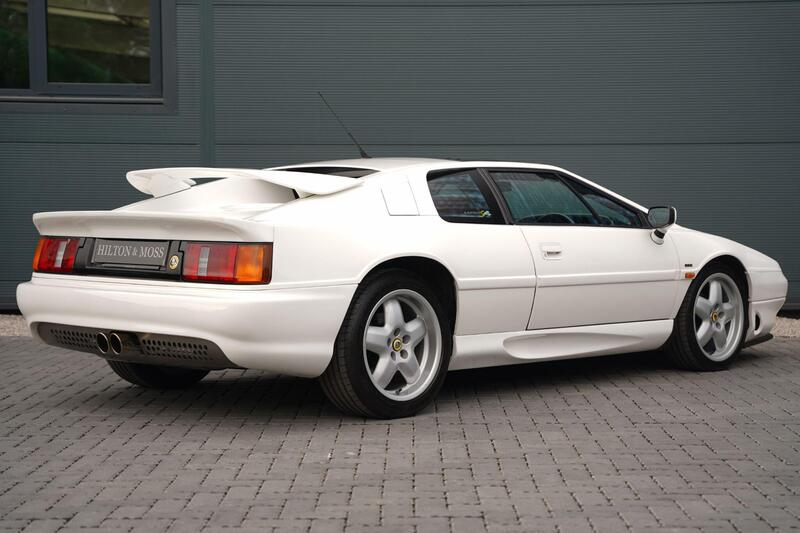 Lotus Esprit view 5