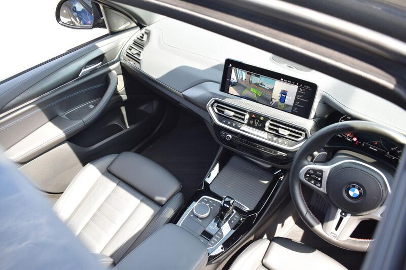 BMW X3 view 7