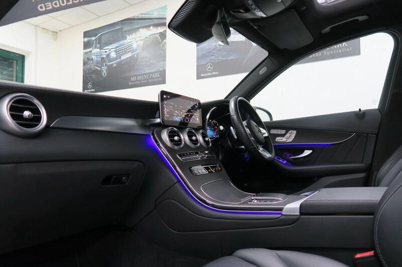 Mercedes-Benz Mercedes-Benz GLC view 4