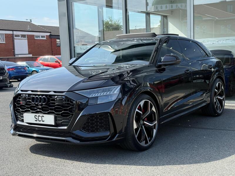 Audi Audi RSQ8 view 7