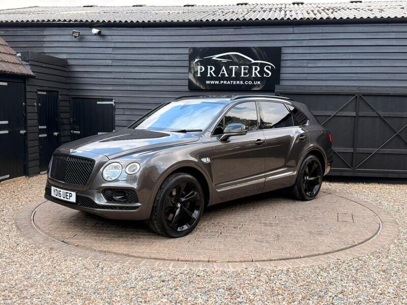 Bentley Bentayga view 2