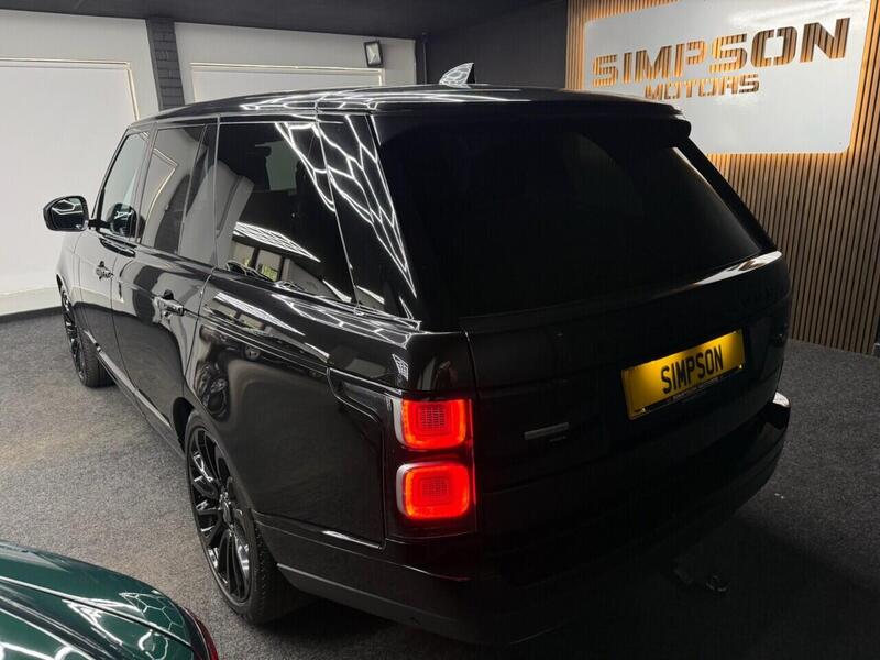 Land Rover Range Rover view 5