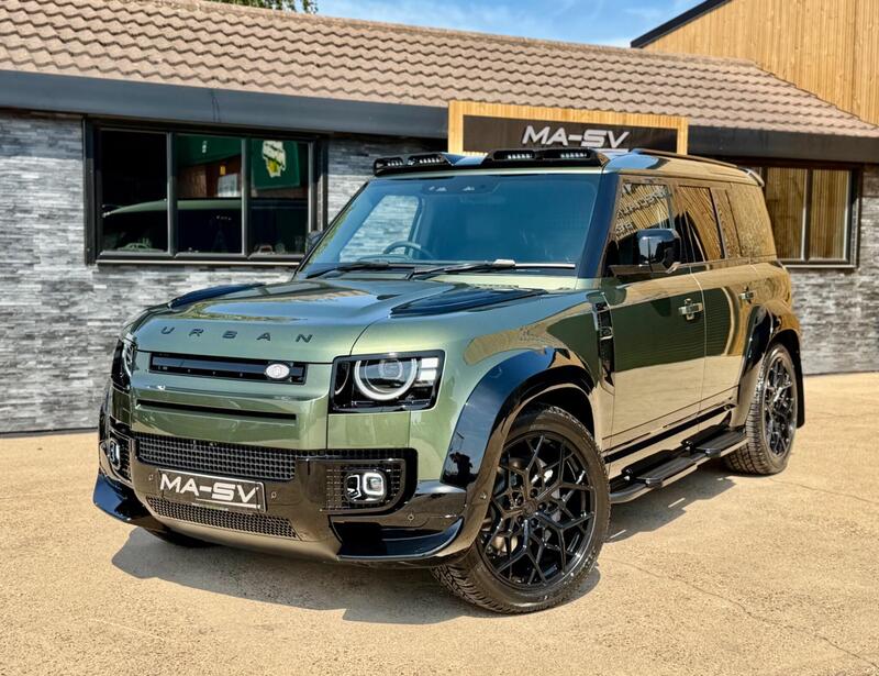 Land Rover Defender 110 main image