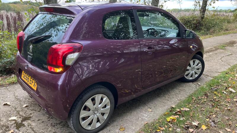 2017 Peugeot 108 — photo 12