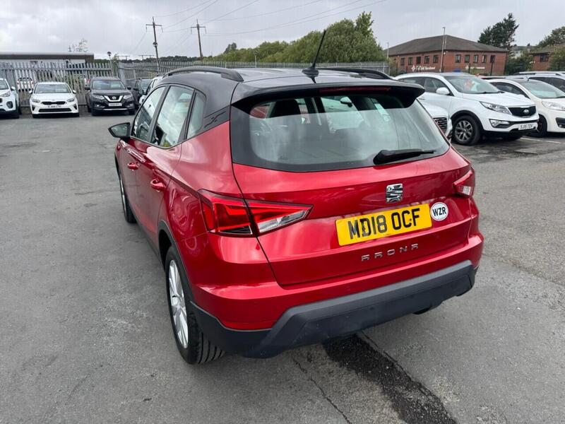 Seat Arona view 5
