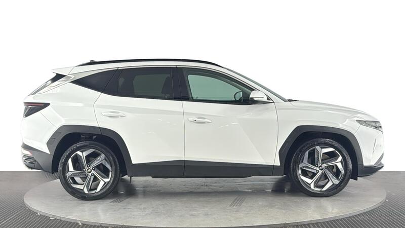Hyundai Tucson view 3