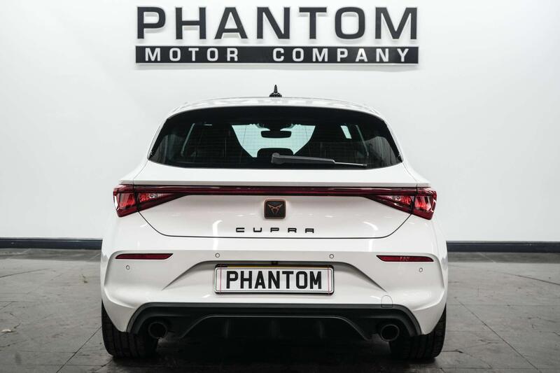 Cupra CUPRA Leon view 4
